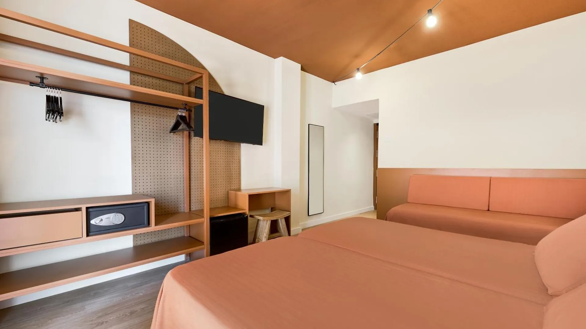 *** Отель Tent Bahia De Palma Эл Аренал Испания